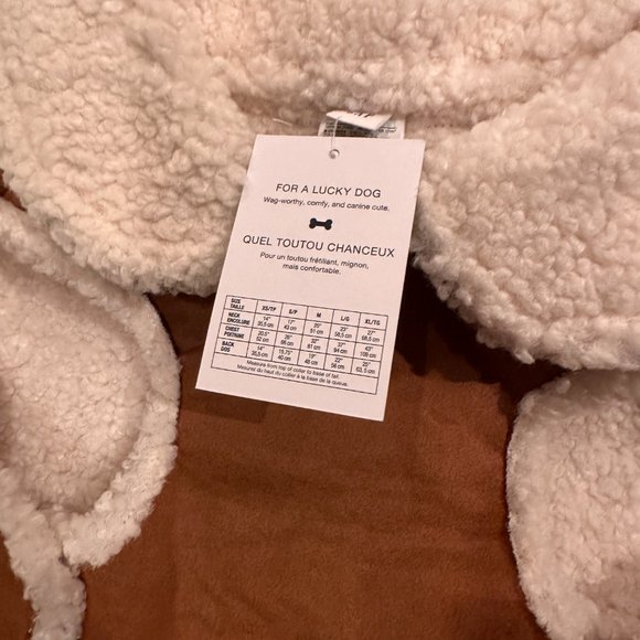 Gap Vegan Shearling Coat Size Medium for Dogs - Picture 3 of 6